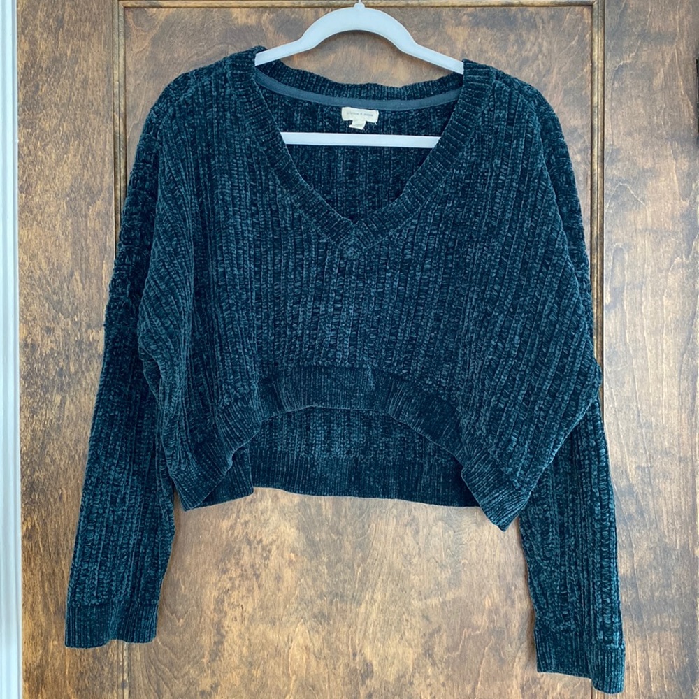 Urban outfitters chenille cropped sweater